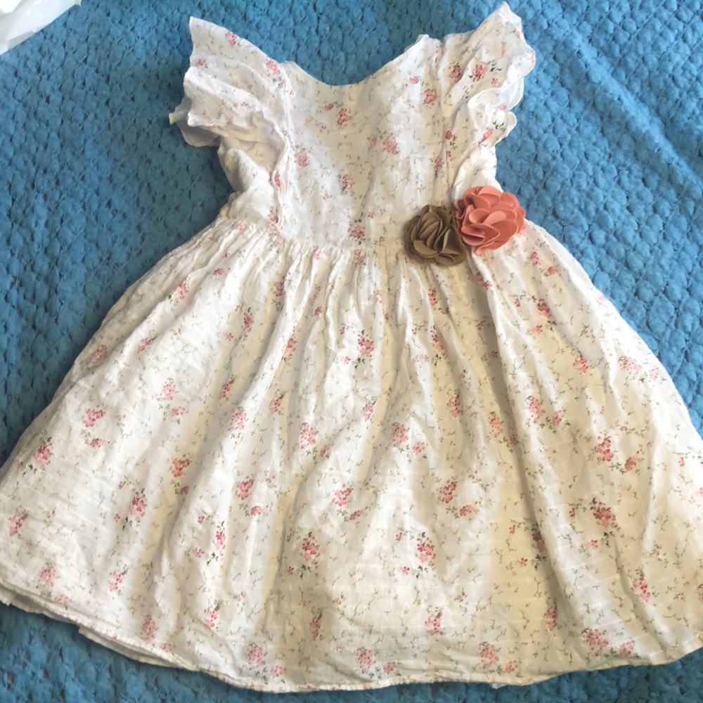 White toddlers dress